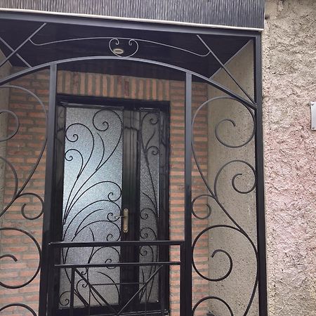 Lilu Apartment Telavi Ngoại thất bức ảnh