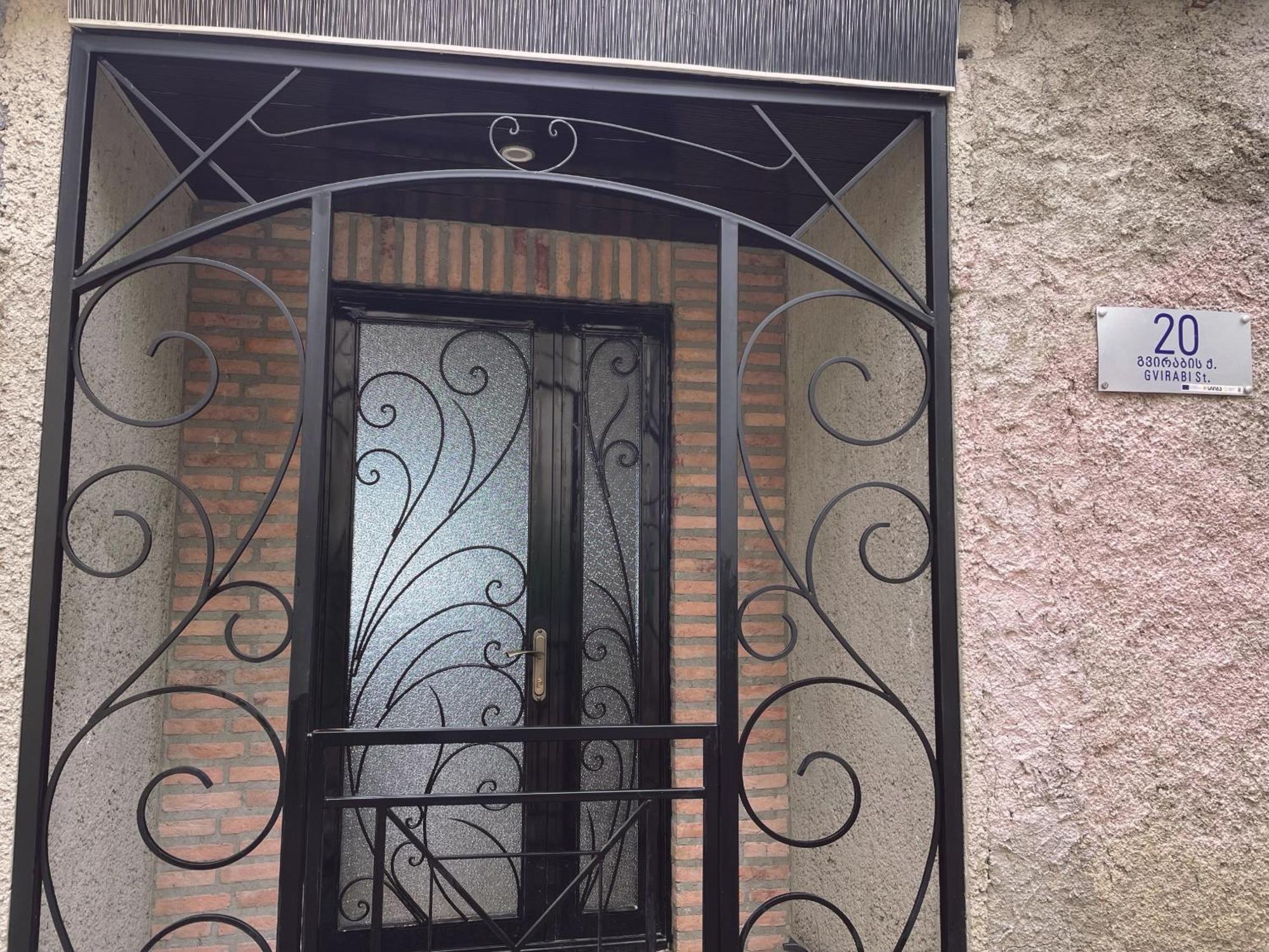 Lilu Apartment Telavi Ngoại thất bức ảnh